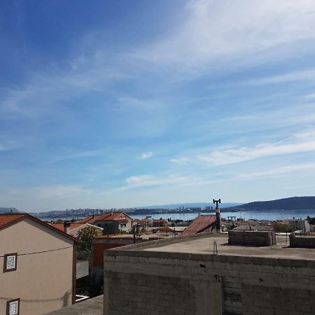 Apartment Dijana Kastela Luaran gambar