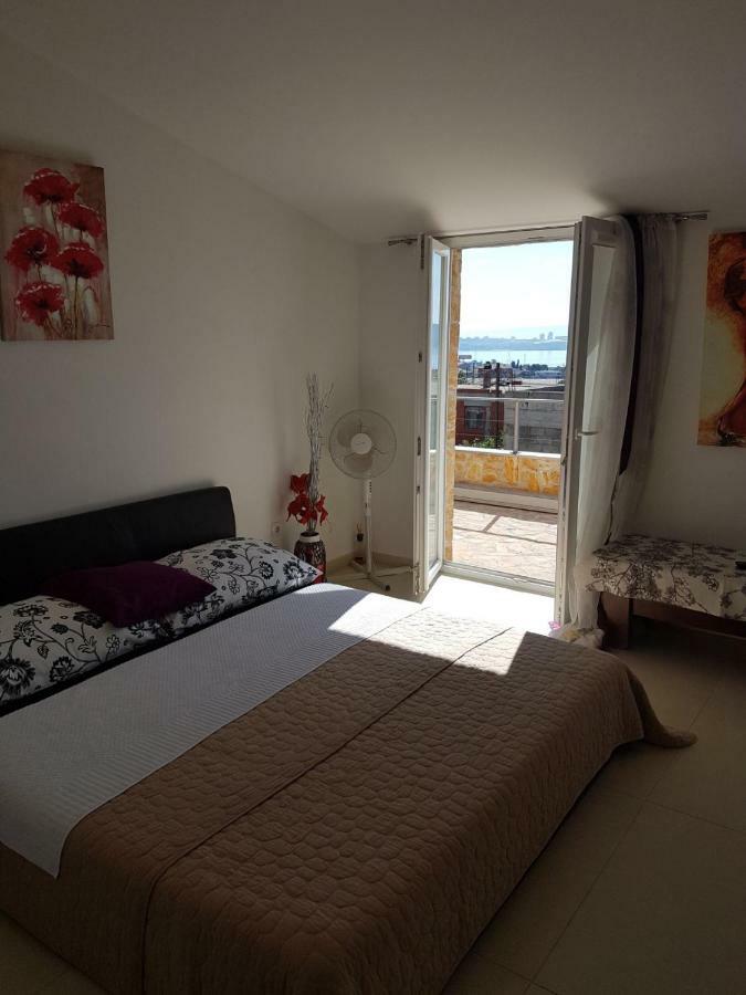 Apartment Dijana Kastela Luaran gambar